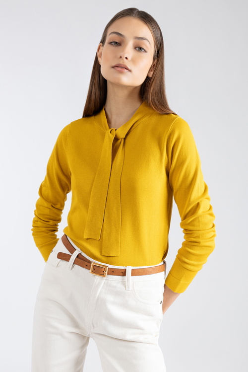 Knot tie sweater top